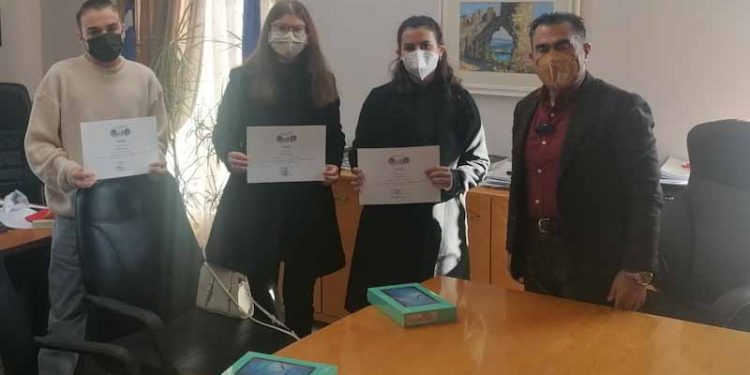 Δήμος Πάργας: Βράβευση επιτυχόντων μαθητών των Πανελλαδικών Εξετάσεων 2020-2021