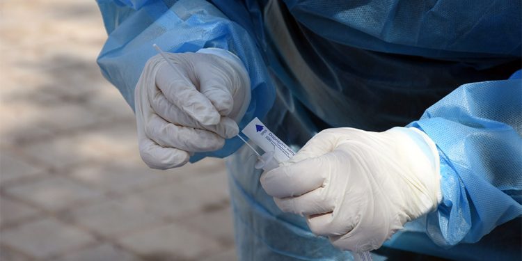 Γεροβασίλη: Κριτική για τις ουρές για rapid test