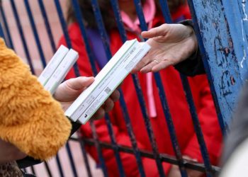 Σχολεία: Πριν το “καλημέρα” 14.000 κρούσματα από τα self test σε μαθητές και καθηγητές