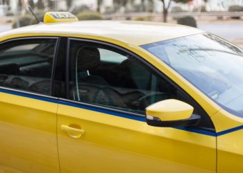 Ταξί: Έρχεται αύξηση στα κόμιστρα – Πότε θα “ενεργοποιηθεί”