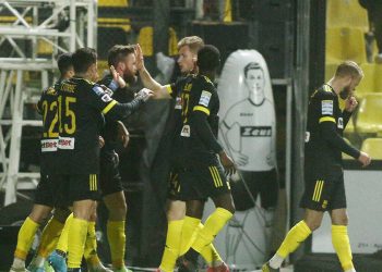 Συνεχίζεται η “μάχη” της εξάδας στη Super League