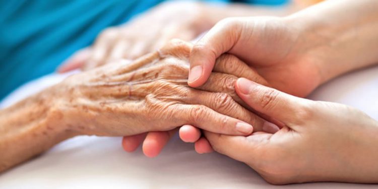 Πρόσκληση ωφελούμενων στα “Κέντρα Ημερήσιας Φροντίδας Ηλικιωμένων” Πλαταριάς και Πέρδικας