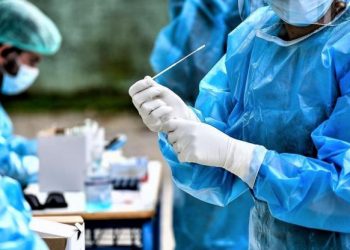 Κορωνοϊός: 21.412 νέα κρούσματα, 779 στην Ήπειρο, 452 στην ΠΕ Ιωαννίνων