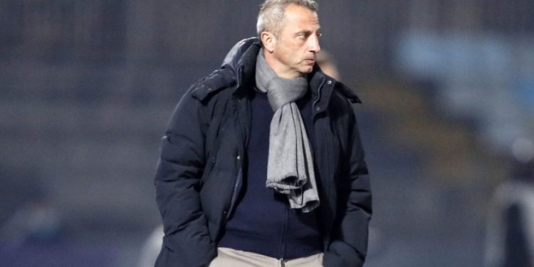 Μεταξάς: «Δεν έχω ιδέα πόσο κοντά είναι τα playoffs, πάμε ένα ματς τη φορά»