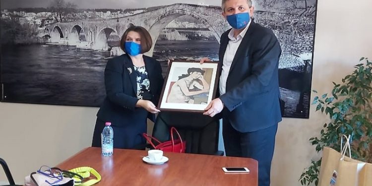 Η Πρέσβειρα της Σλοβάκικης Δημοκρατίας στην Ελλάδα στο Δήμαρχο Αρταίων