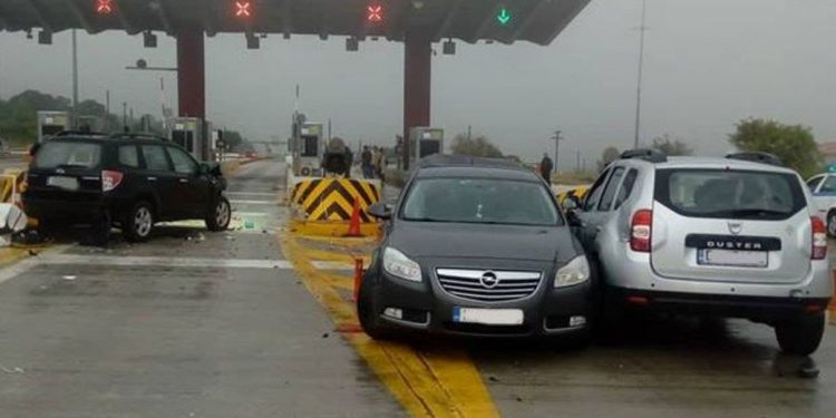 Καραμπόλα 50 αυτοκινήτων στην Εγνατία Οδό