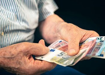 syntaxiouxoi_xrimata