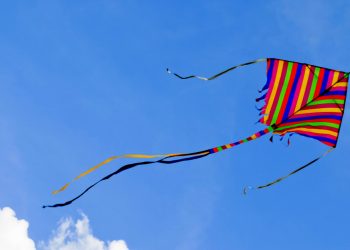 Καθαρά Δευτέρα: Τι γιορτάζουμε και γιατί πετάμε χαρταετό