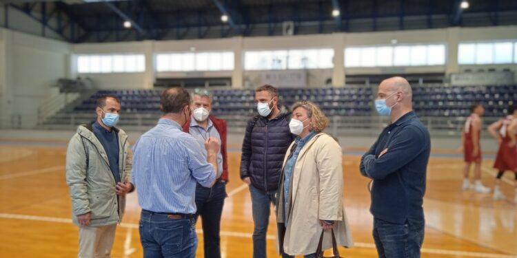 καλογιαννη νεο κλειστό