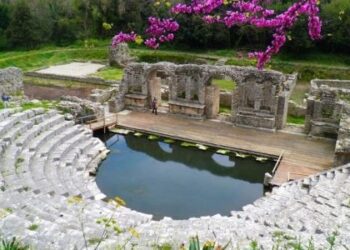 voutroto-pp8zxtgws1rsxbapi3z7om20hibcrajy855pfyorso