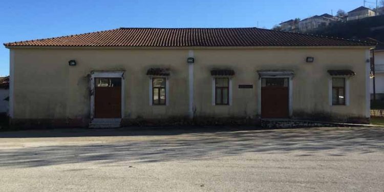 delvinaki_pneymatiko