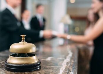 tourismos-ergasia-poptqlee41sn459yu9egl816k54cclsodsvgt9wxx4