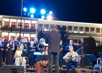 ΧΟΡ ΦΕΣΤΙΒ ΧΟΡΩΔ ΜΑΣ 1