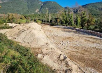 ΛΟΥΡΟΣ-ΔΙΕΥΘΕΤΗΣΗ1