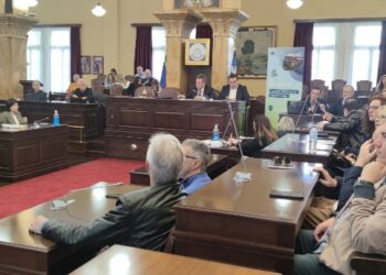 foto simfono klimatikis allagis