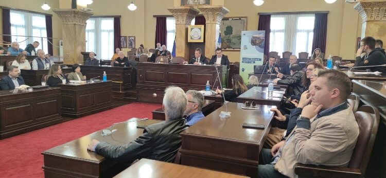 foto simfono klimatikis allagis