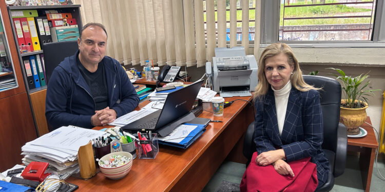 Επίσκεψη M. Tούφη στα δημόσια ΙΕΚ