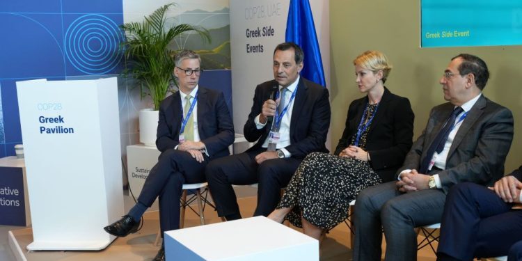 MR-Greek-Pavillon-750x375