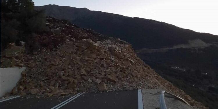 κατολισθηση-πηγαδια