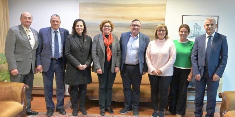 ΠΑΔΕΕ ΠΑΝΕΠΙΣΤΗΜΙΟ