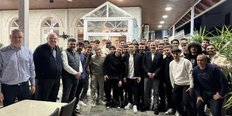 ΔΗΜΑΡΧΟΣ ΠΑΣ ΓΙΑΝΝΙΝΑ