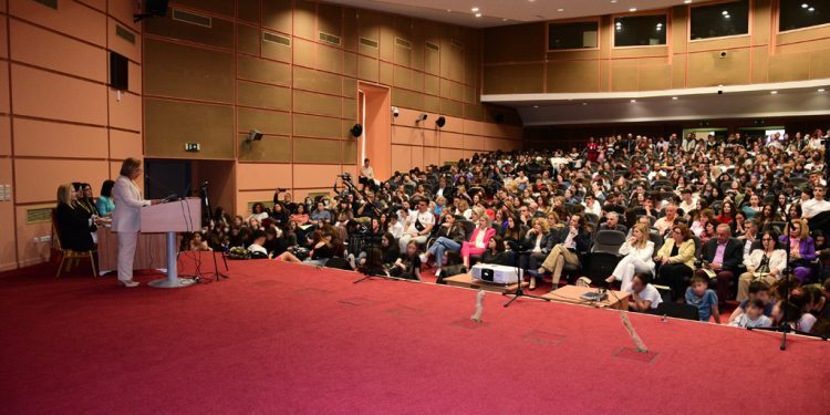 μαθητικο συνεδριο