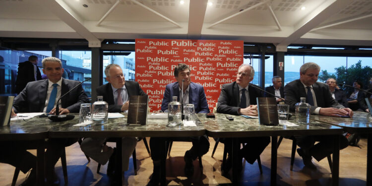 HELLENIC PARLIAMENT PHOTOS