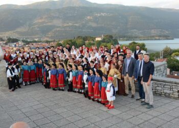 παραδοσιακοι-χορευτικο