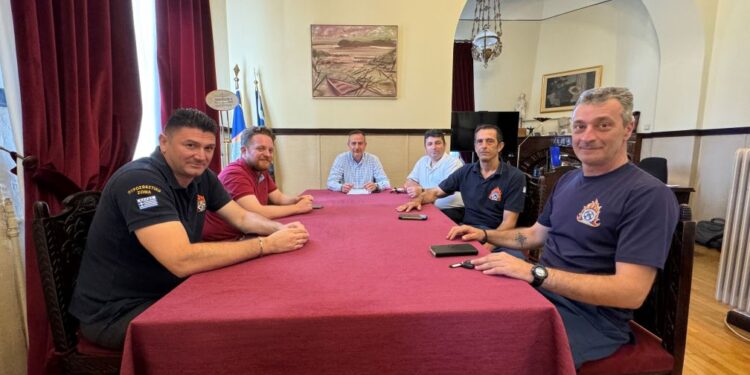 ΣΥΝΑΝΤΗΣΗ ΜΕ ΠΥΡΟΒΣΕΤΙΚΗ