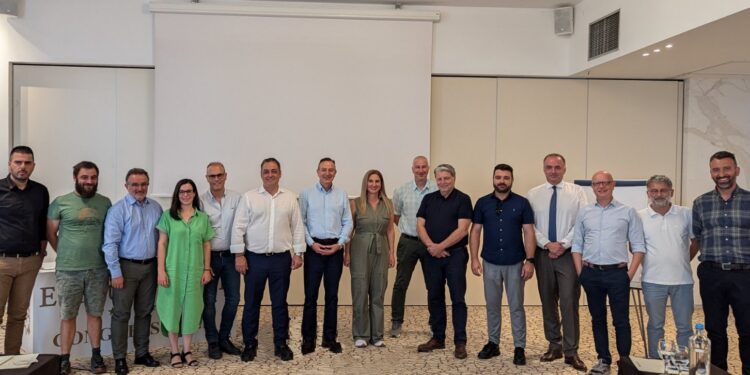 ΣΥΝΑΝΤΗΣΗ 100 ΚΛΙΜΑΤΙΚΑ ΟΥΔΕΤΕΡΣ ΠΟΛΕΙΣ