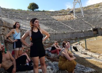 θερινο μαντειο