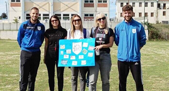 Στο νηπιαγωγείο και δημοτικό σχολείο Βουτσαρά οι προπονητές της Ακαδημίας του ΠΑΣ Γιάννινα