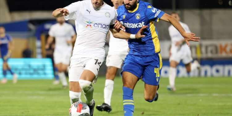 ΟΦΗ – Αστέρας Τρίπολης: «Καίγονται» για αποτέλεσμα οι γηπεδούχοι