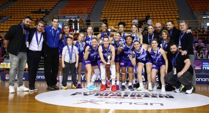 «Χρυσός» στις καρδιές των φιλάθλων ο ΠΑΣ Γιάννινα WBC!