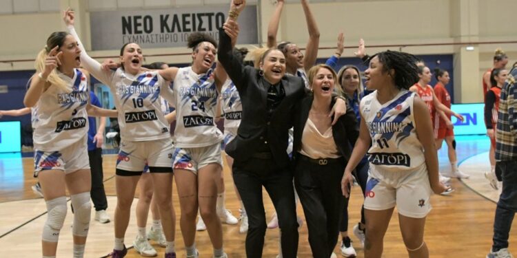 «Πάτησε» τον Ολυμπιακό και έγραψε ιστορία ο ΠΑΣ Γιάννινα