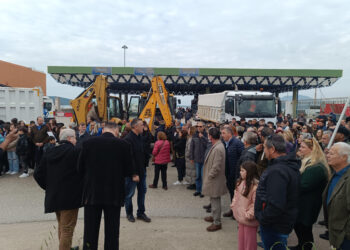 Δυναμική κινητοποίηση στην Ηγουμενίτσα για το στρατόπεδο Φιλιατών