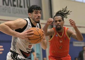 Ολοένα και ψηλότερα οι Vikos Φalcons