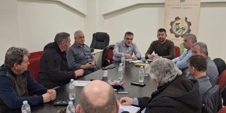 Στήριξη στις διεκδικήσεις των παραγωγών από τον Γ. Τσίμαρη