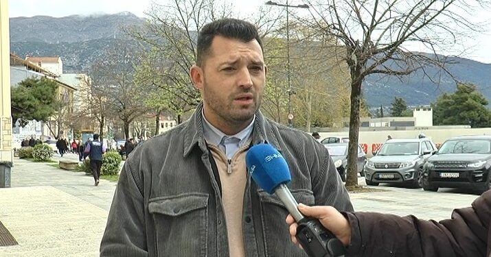 Κυβερνητική επιλογή η αποδυνάμωση των Δήμων