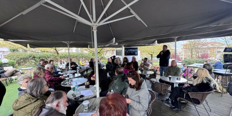 Προτάσεις πολιτών για την ανάπλαση της πλατείας Χατζή