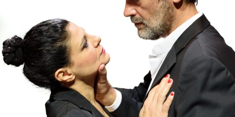 Τα “Άγουρα Κεράσια”του Μιχαήλ Άνθη στο Καμπέρειο