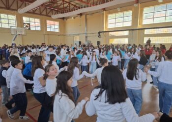 Με 400 μαθητές από 14 σχολεία η πρεμιέρα του 2ου Φεστιβάλ παραδοσιακών χορών