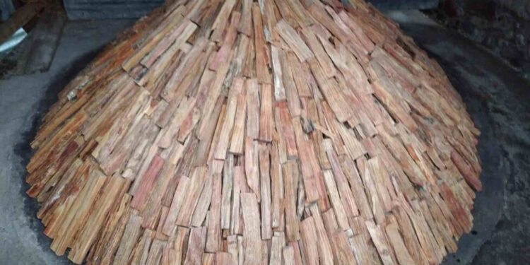 Το κατράμι του Διστράτου Κόνιτσας στην Άυλη Πολιτιστική Κληρονομιά