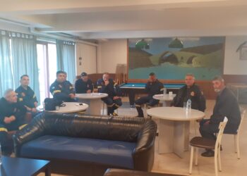 Το ΚΚΕ αρωγός στα “εκρηκτικά” προβλήματα της Πυροσβεστικής