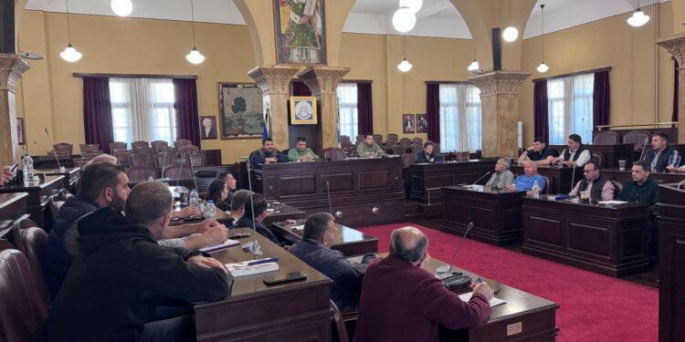 Συνεργασία Δήμου και Τοπικών Συμβουλίων για καθαριότητα και καθημερινότητα