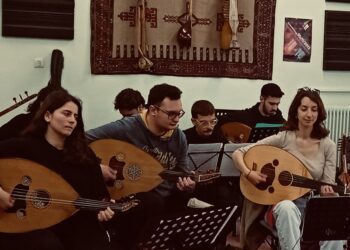 Λόγια Μουσική της Πόλης – Τραγούδια και σκοποί της Ελληνικής Ανατολής”