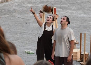 “Ο Βασιλιάς με το Δέντρο στην Καρδιά” από τους Μπαγαμπόντο