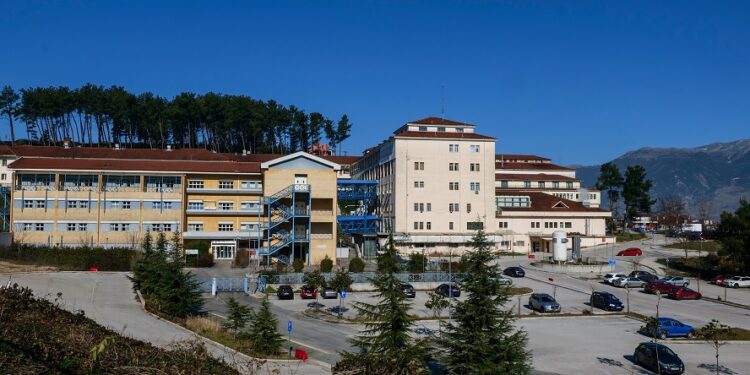 Δημοσιοποίηση του πορίσματος και πειθαρχικό έλεγχο ζητά ο ΣΥΡΙΖΑ για το “Χατζηκώστα”