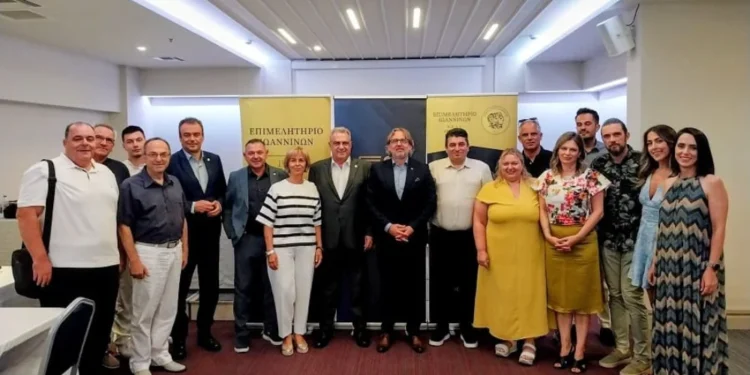 Συνεργασία για αύξηση εξαγωγών