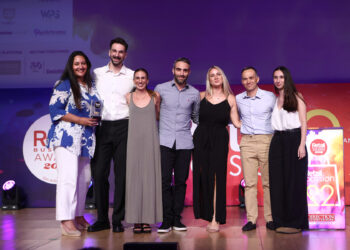Διπλή διάκριση στα Retail Business Awards 2024 απέσπασε η Ηπειρωτική Βιομηχανία Εμφιαλώσεων